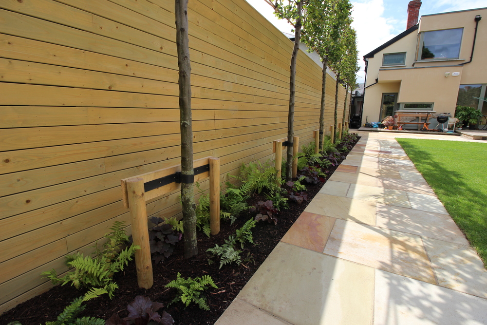 Landscaping Maintenance Tips from Leamington Spa Professionals